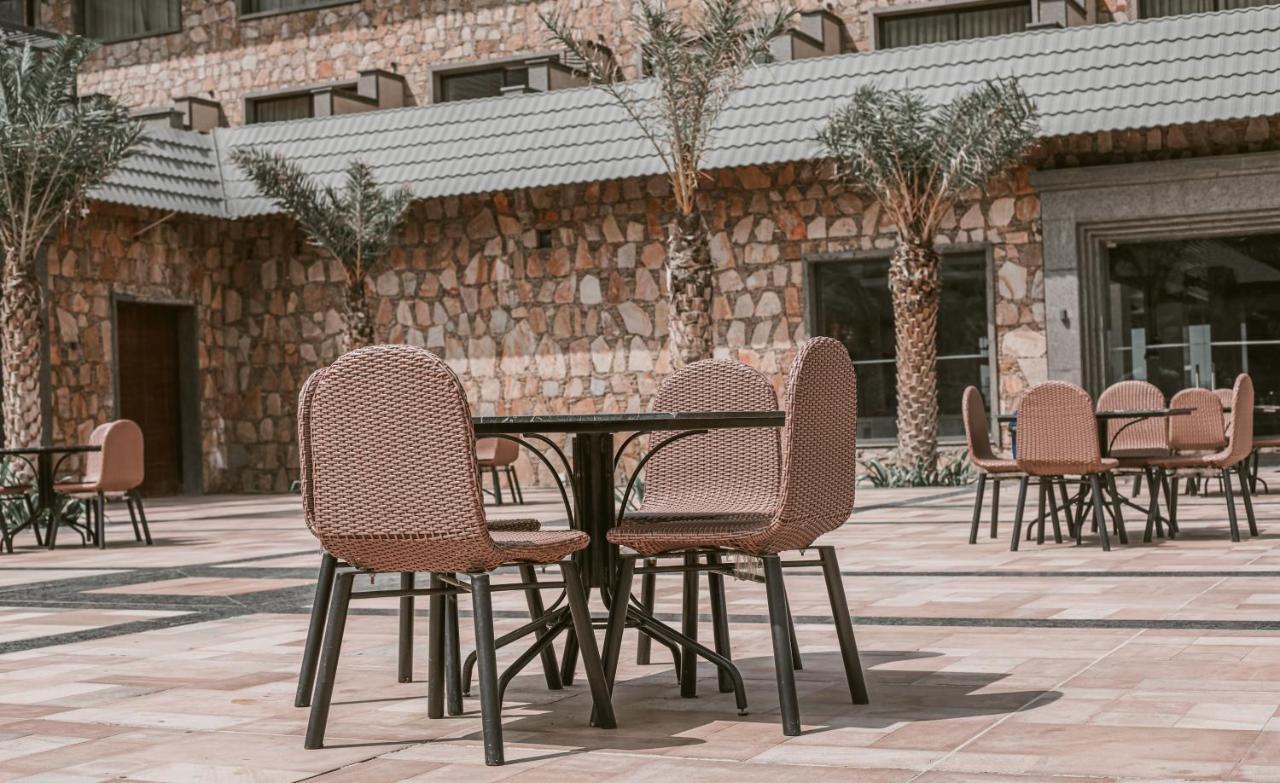 Pushkara Resort And Spa 外观 照片
